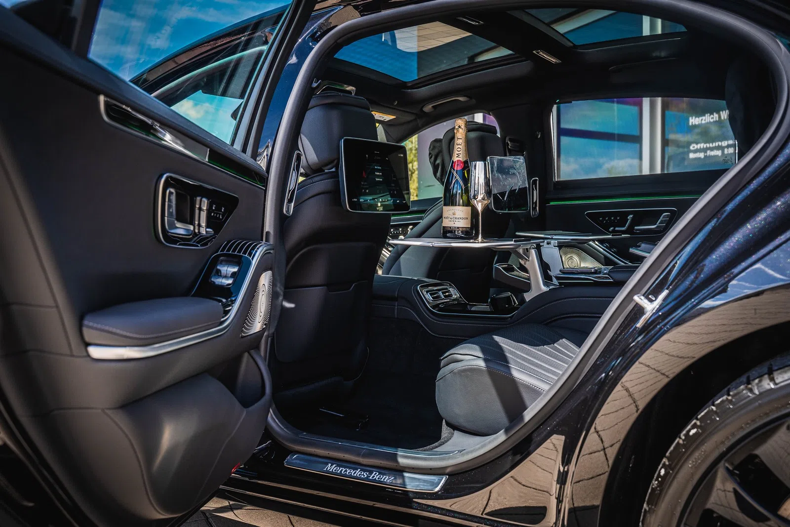 2022 Mercedes-Benz S500 4M LONG by HOFELE Design Germany interior