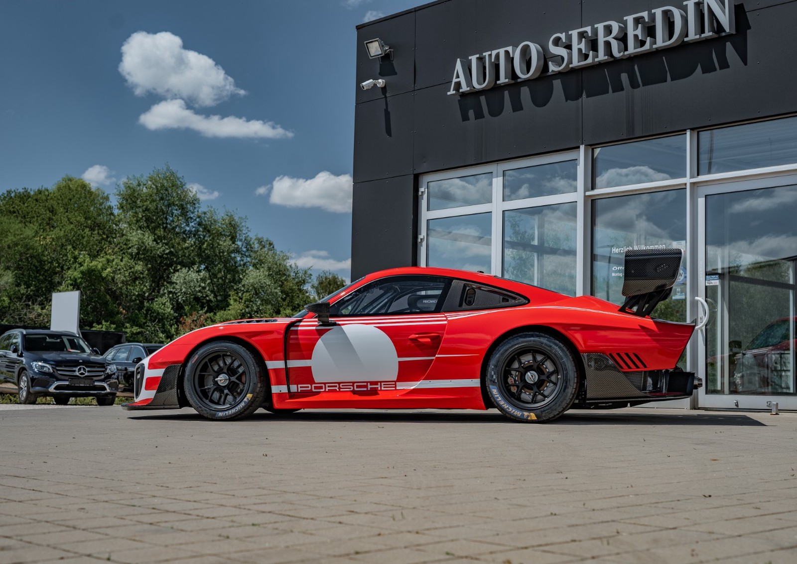 2022 PORSCHE 935 1 of 77, 2/20