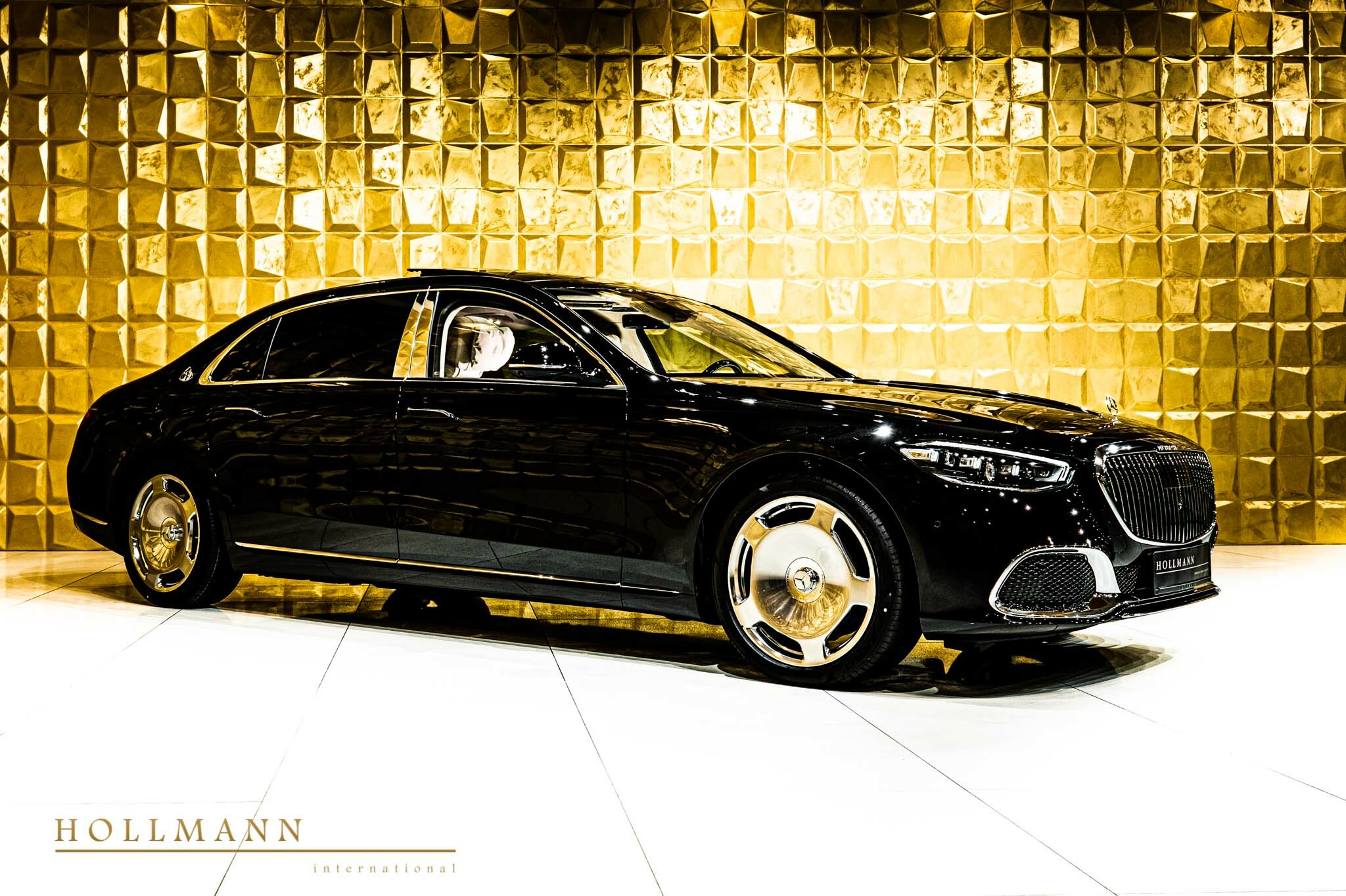 2022 Mercedes-Maybach S 580, 2/20