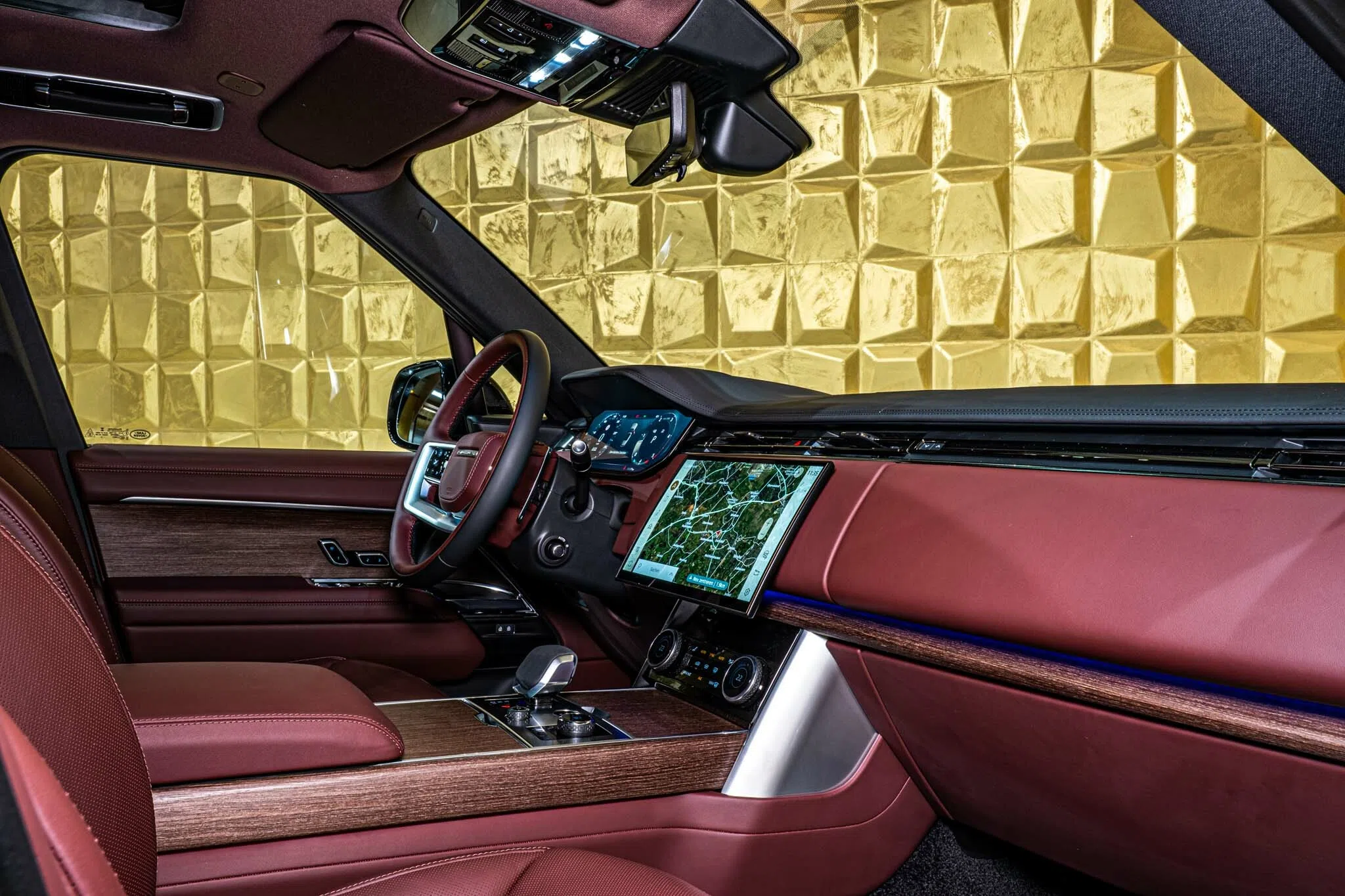 2022 Land Rover Range Rover interior