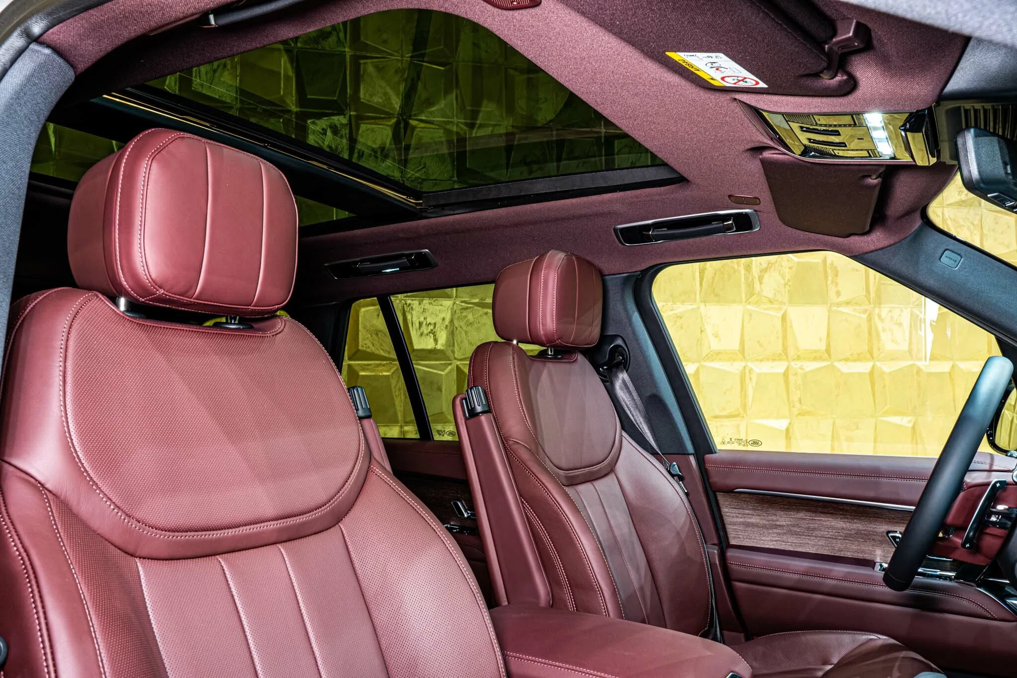 2022 Land Rover Range Rover interior, seats