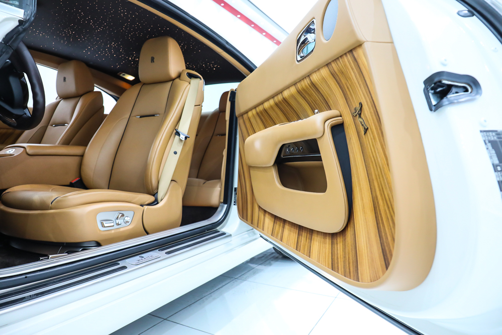 2016 Rolls-Royce Wraith, 4/12
