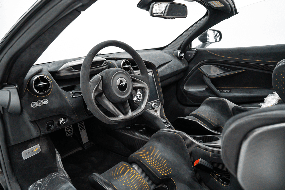 2022 McLaren 765LT Spider, 2/16