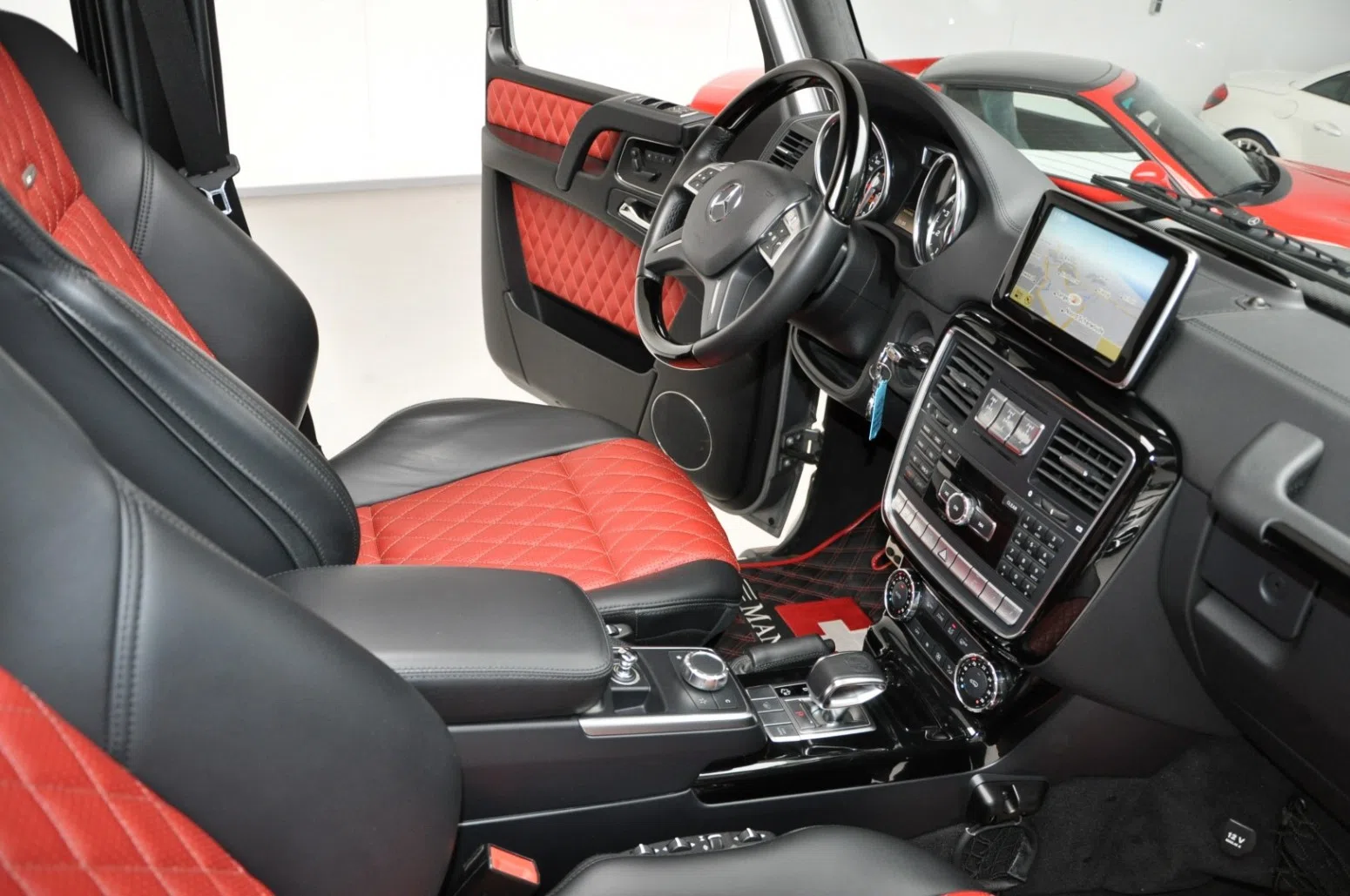 2013 Mansory G-Class Gronos 6x6 interior