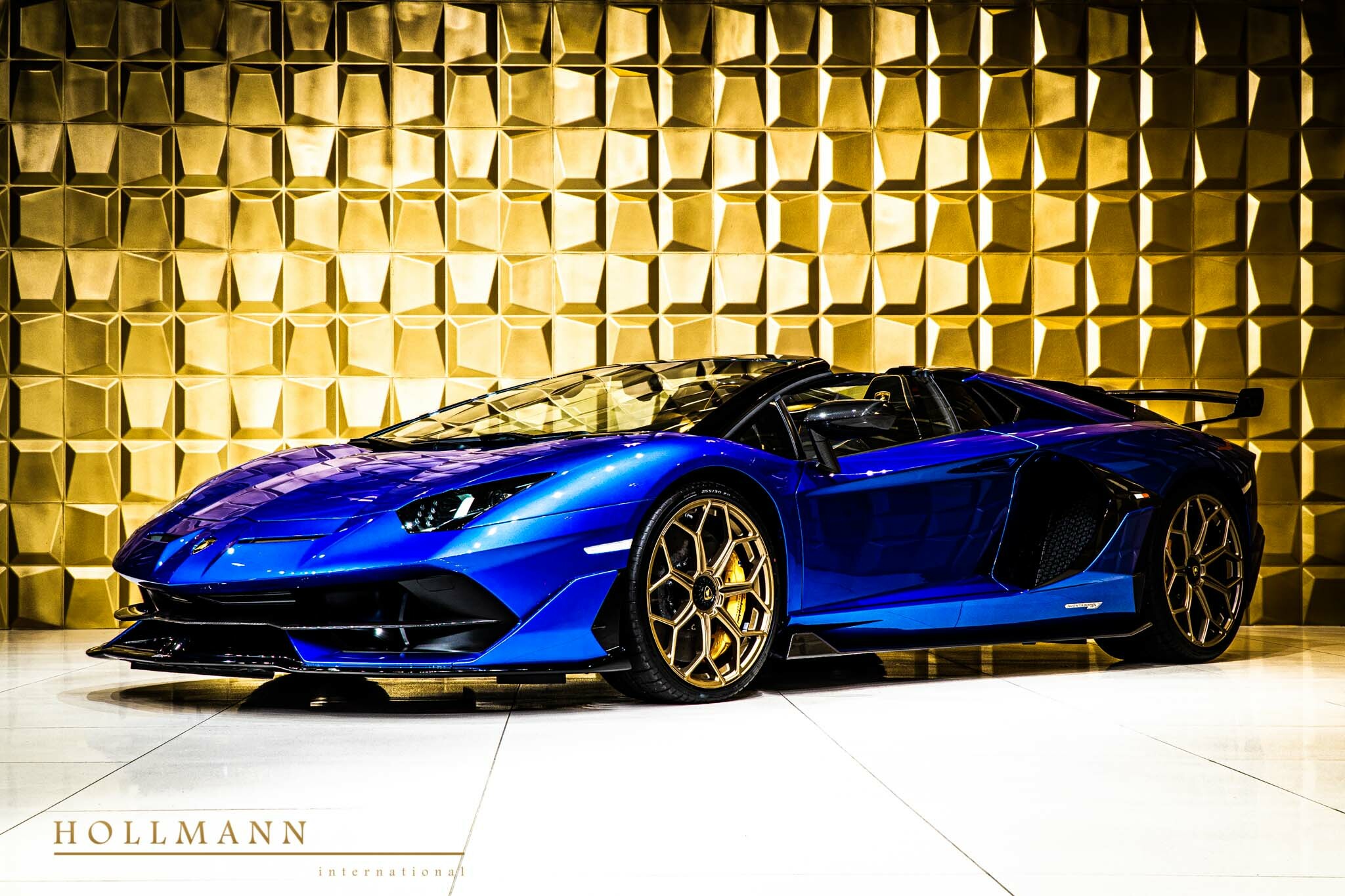Lamborghini Aventador SVJ Roadster, 3/20