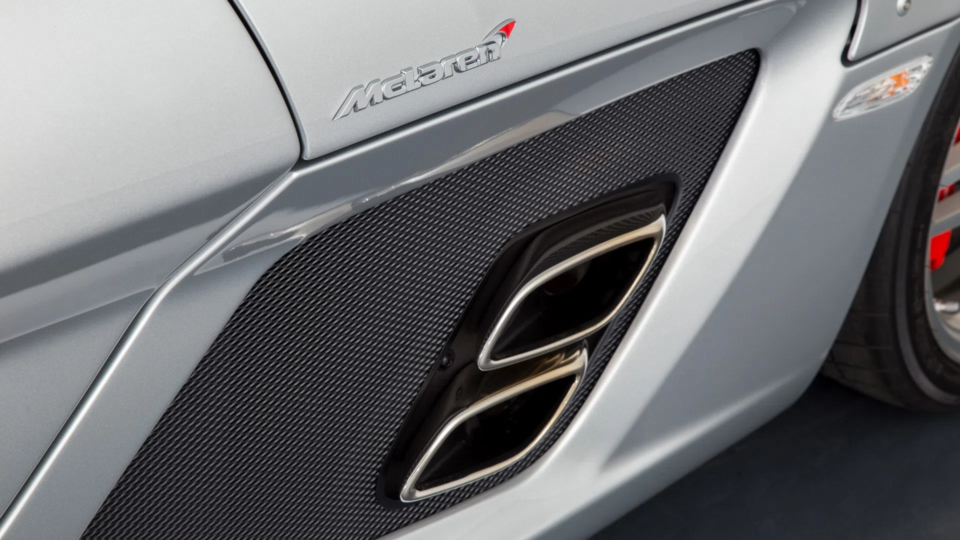 2010 Mercedes-Benz SLR McLaren Stirling Moss, detail