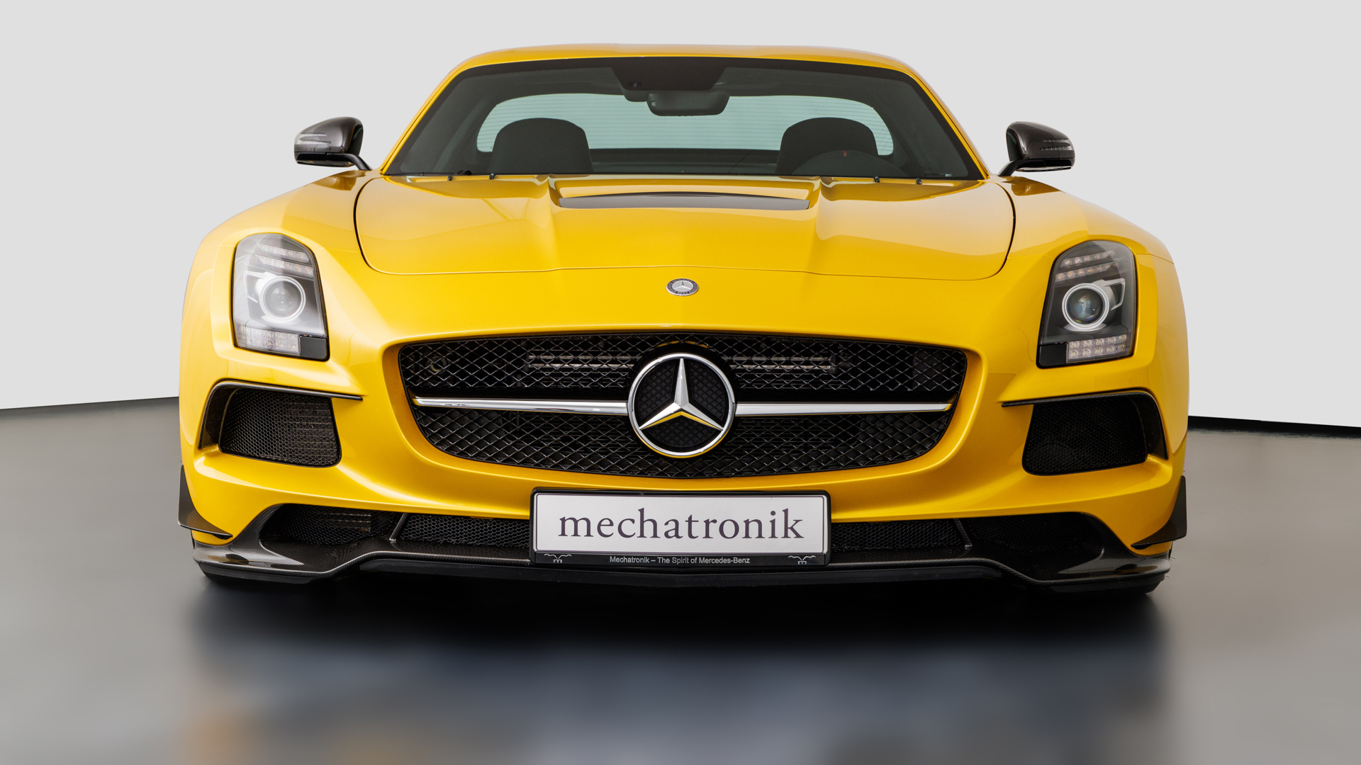 2014 Mercedes-Benz SLS AMG Black Series, 5/20
