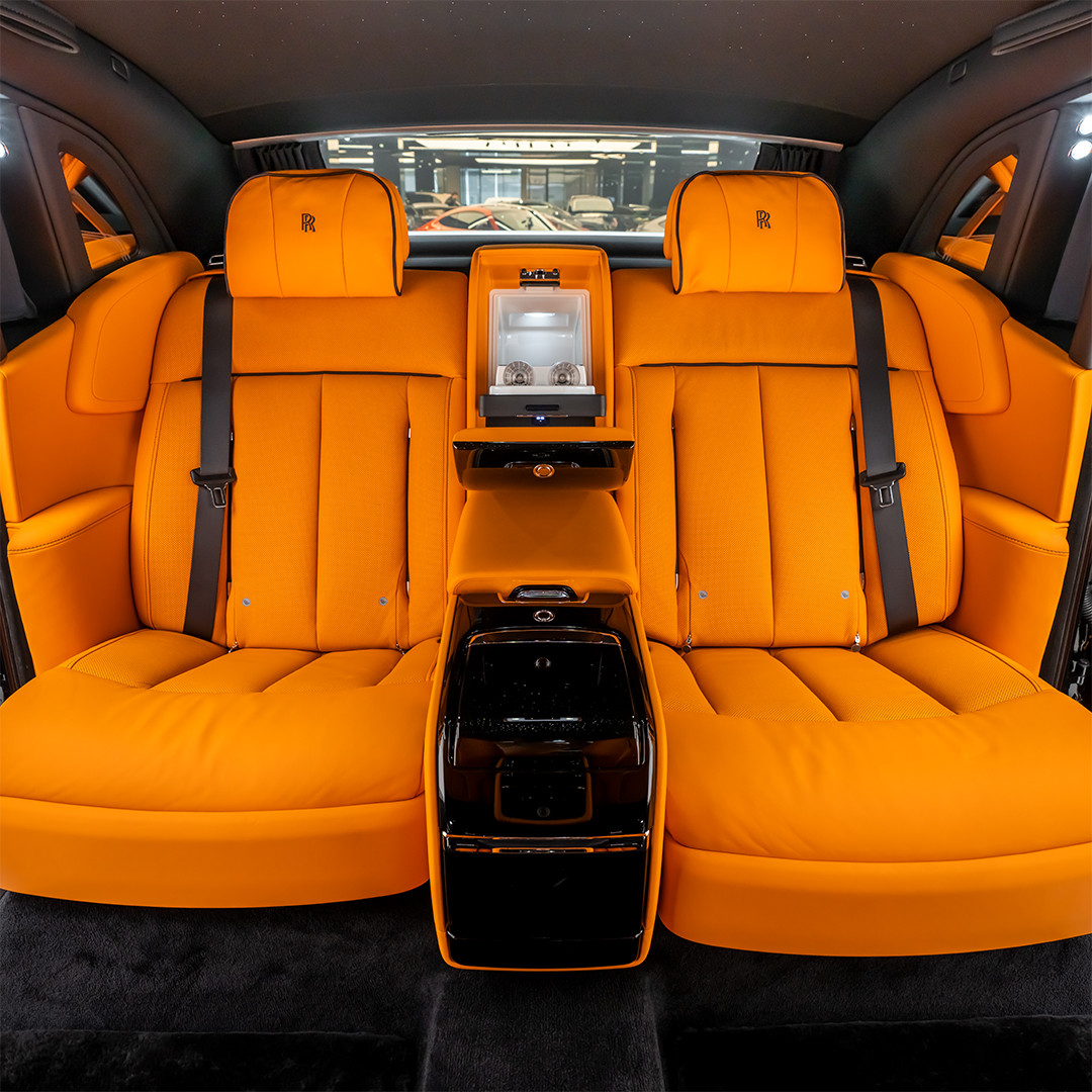 2022 Rolls-Royce Phantom VIII EWB, 11/20