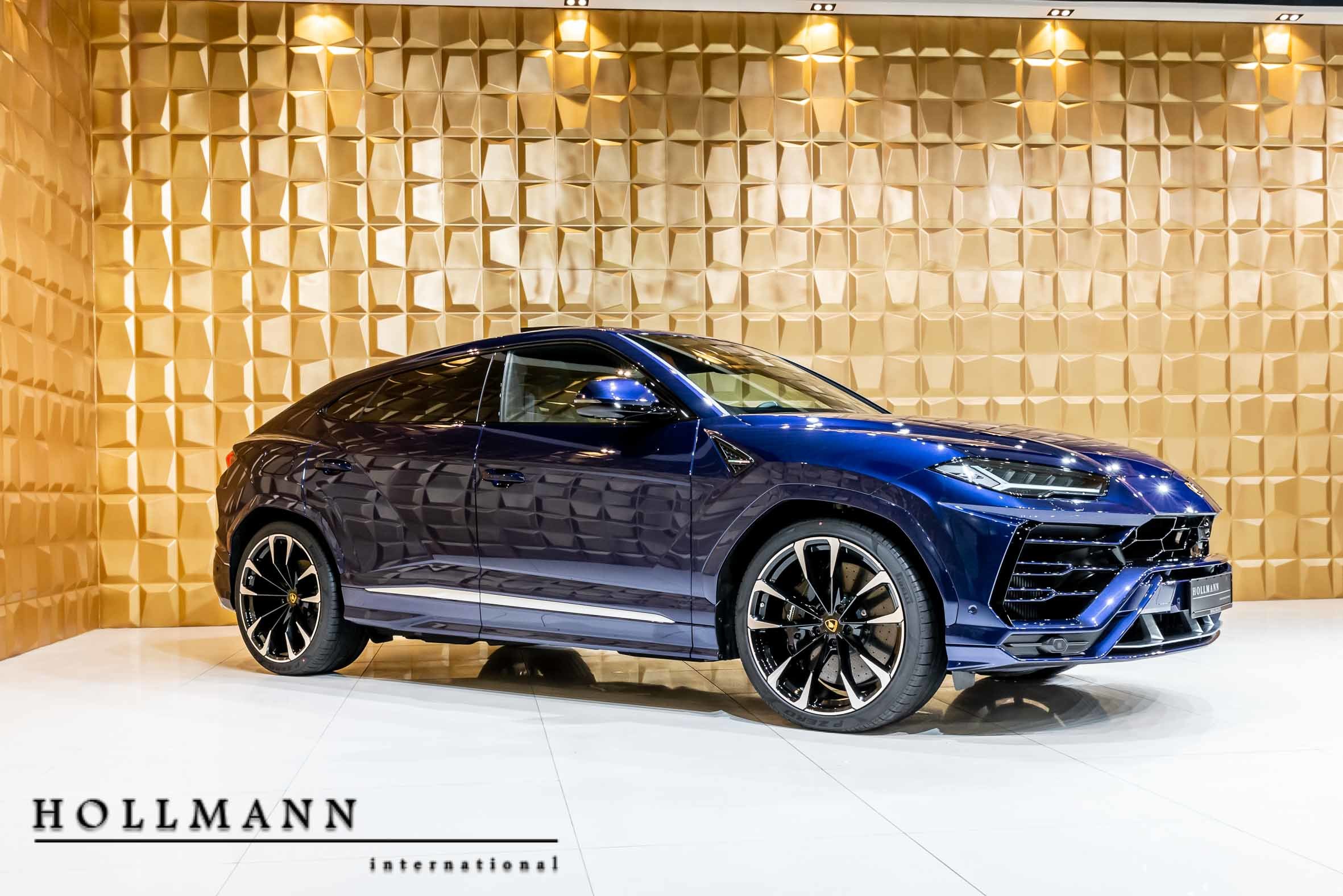 Lamborghini Urus, 8/20
