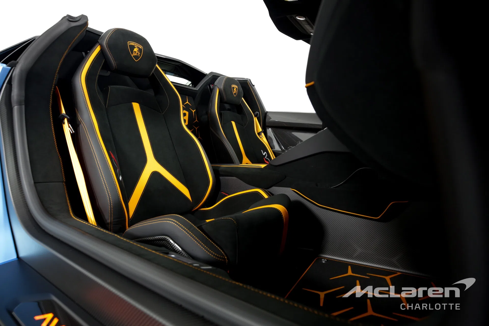 2021 Lamborghini Aventador LP 770-4 SVJ interior, seats, Nero Cosmus with Arancio Leonis