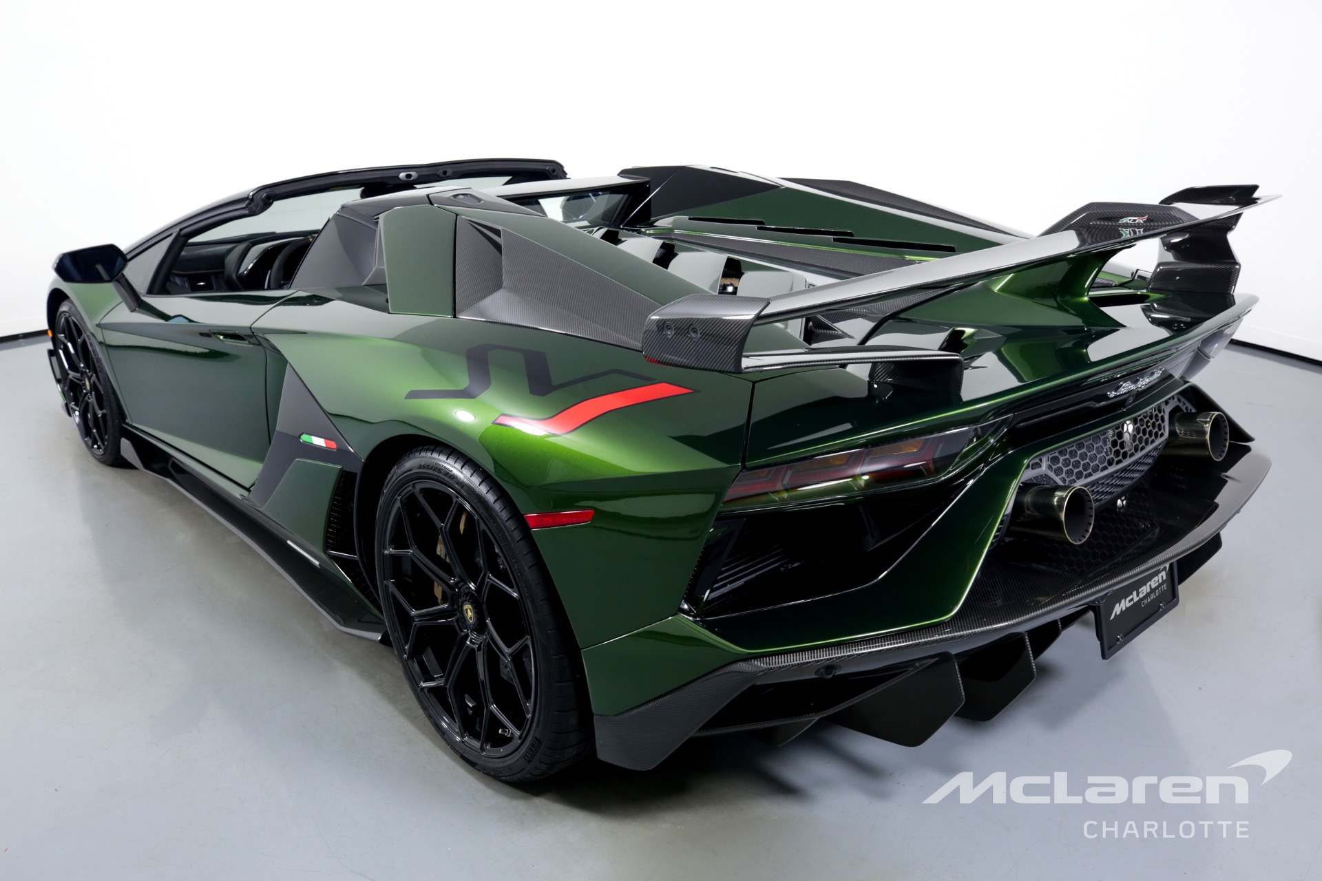 2021 LAMBORGHINI AVENTADOR SVJ, 7/20