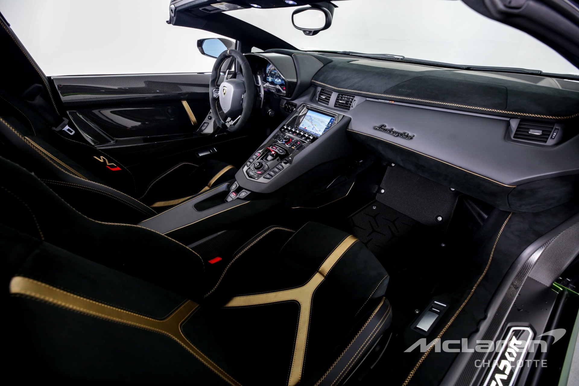 2021 LAMBORGHINI AVENTADOR SVJ, 19/20