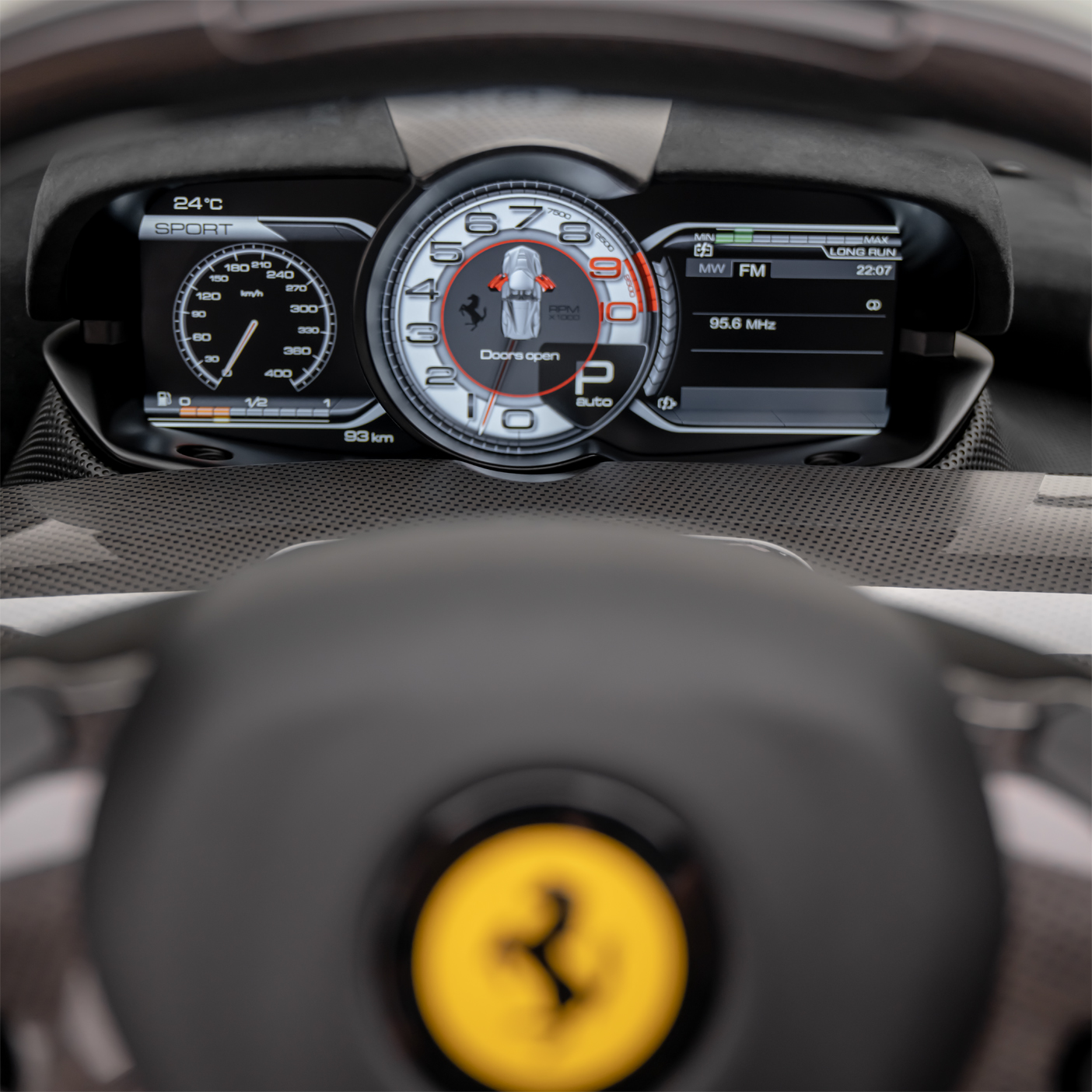 2017 FERRARI LAFERRARI APERTA, 20/23