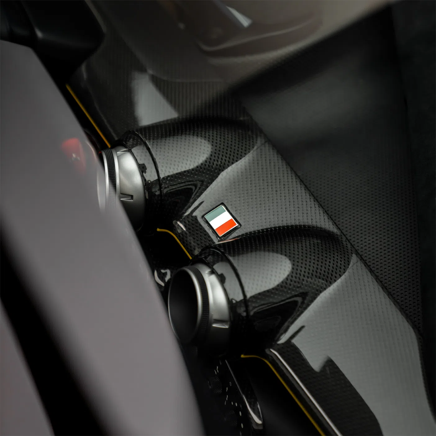2017 Ferrari LaFerrari Aperta interior, center console
