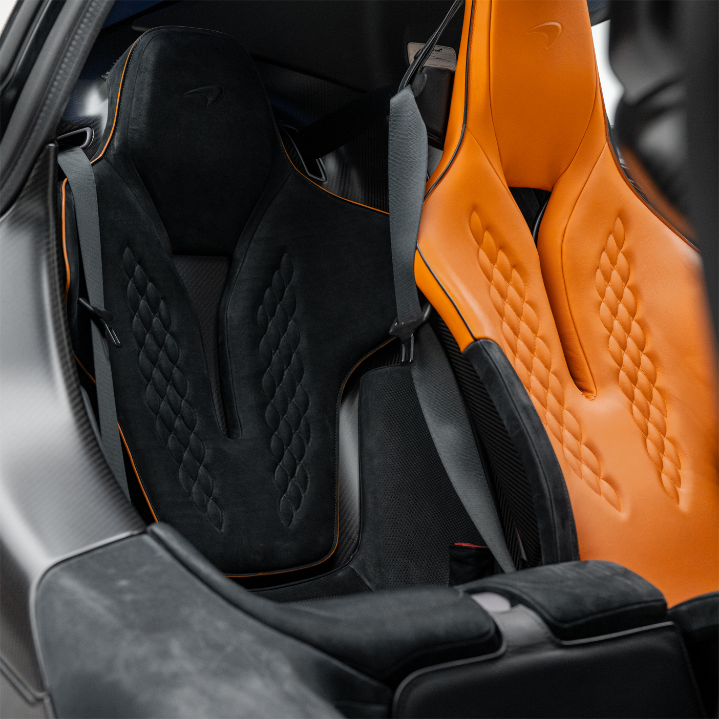 2021 MCLAREN SPEEDTAIL 1 OF 106, 10/20