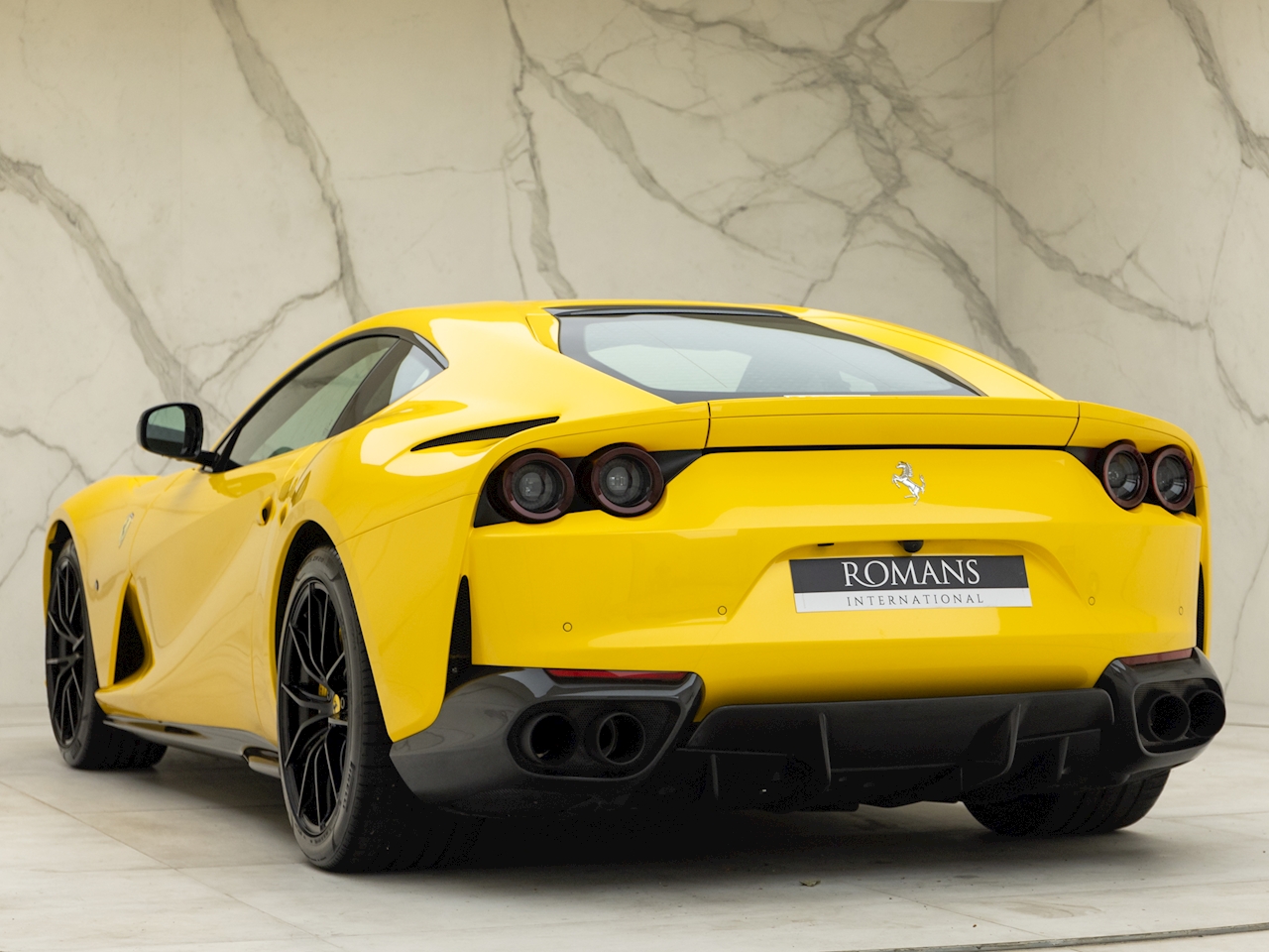 2019 Ferrari 812 Superfast, 2/20