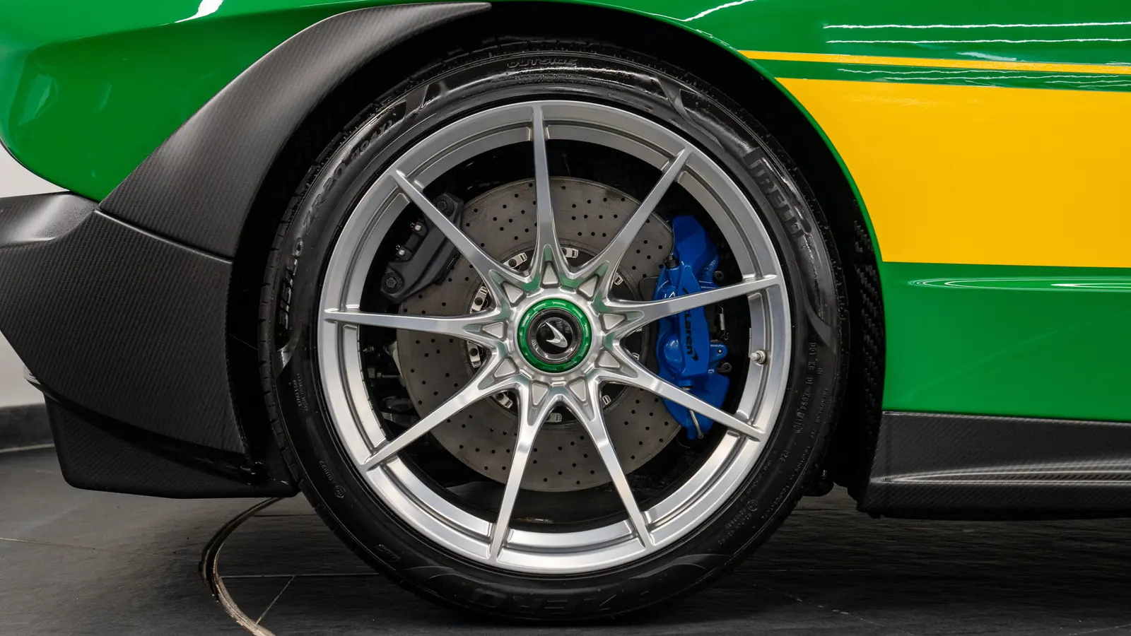 2018 McLaren SENNA MSO, 23/25
