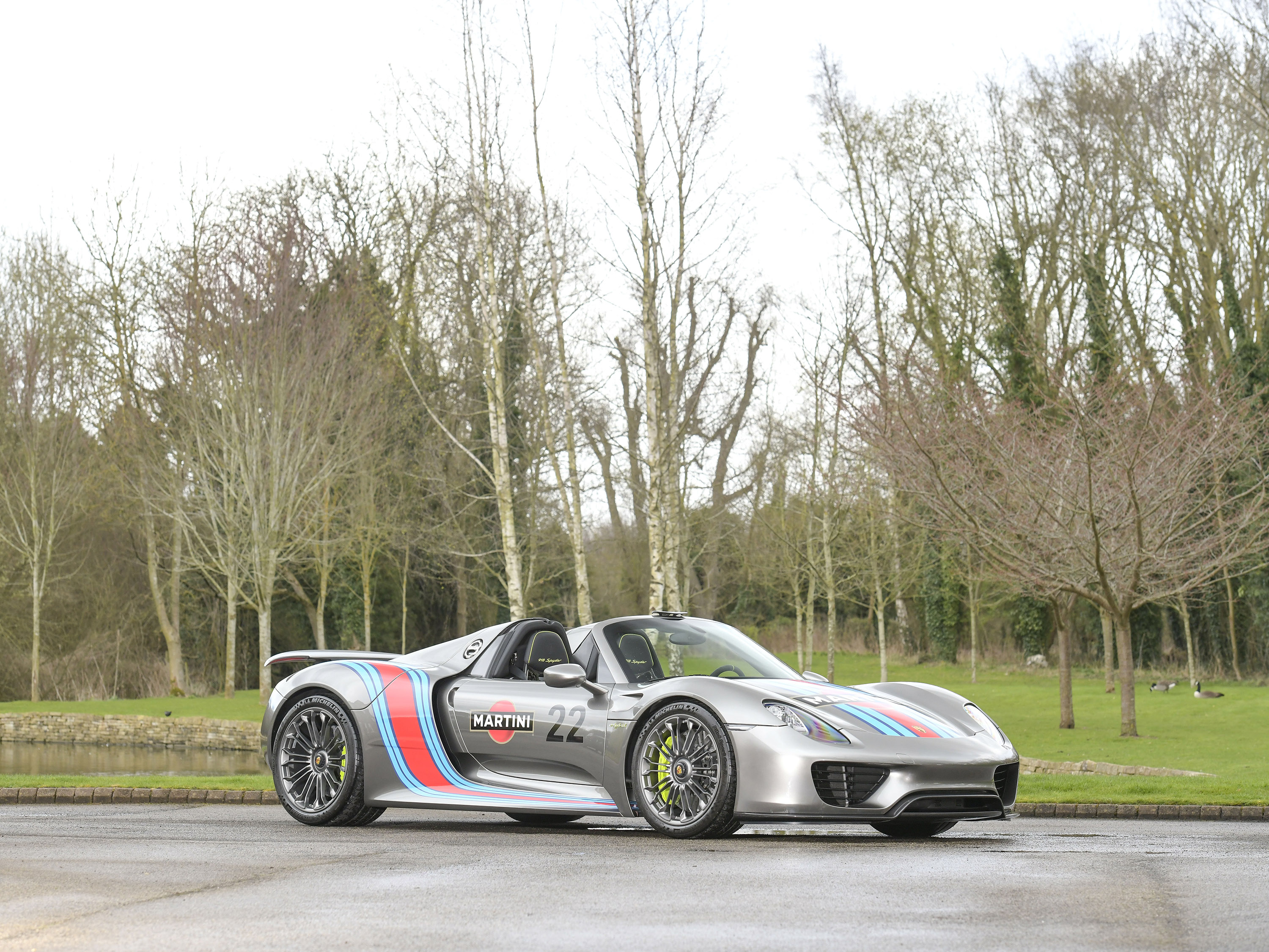 2015 PORSCHE 918 SPYDER, 2/20