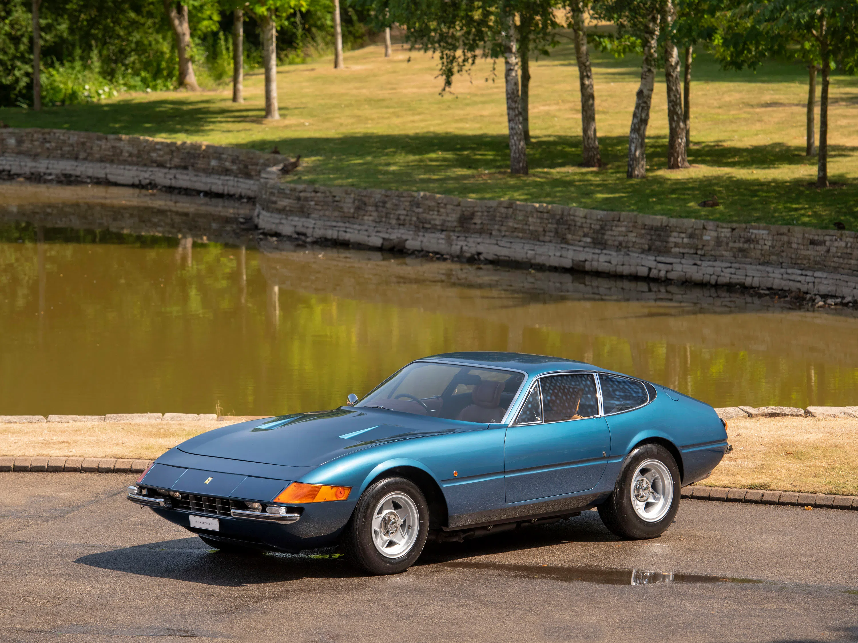1971 Ferrari 365 GTB/4 Daytona for sale, exterior, Blu Met. Dino