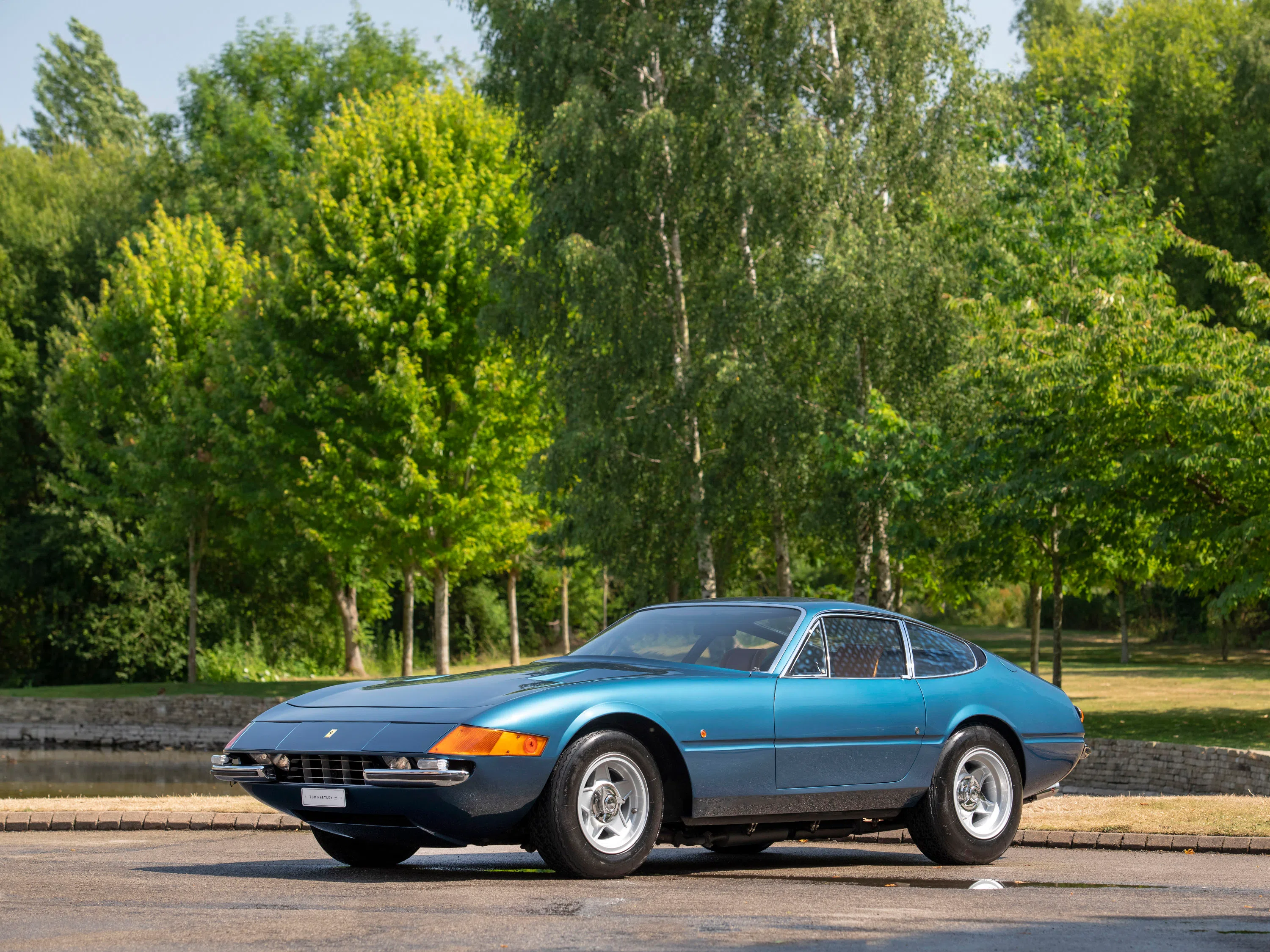 1971 Ferrari 365 GTB/4 Daytona for sale, exterior, Blu Met. Dino