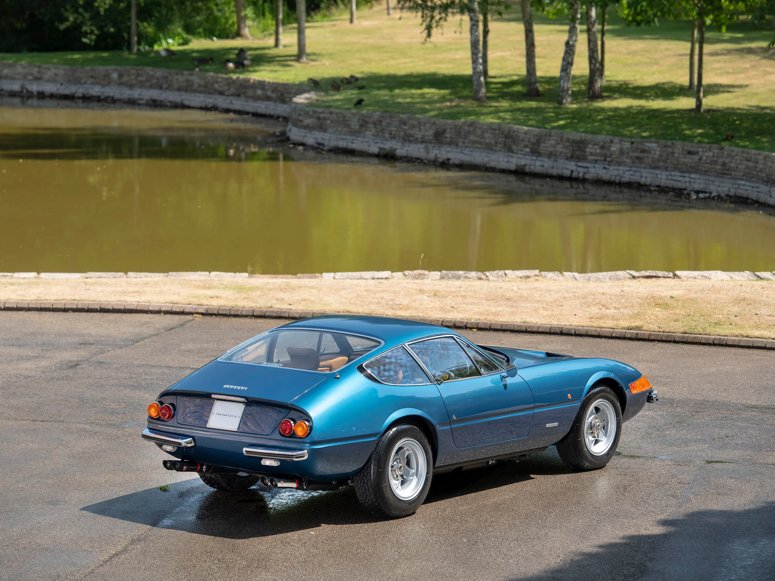 1971 Ferrari 365 GTB/4 Daytona for sale, exterior, Blu Met. Dino