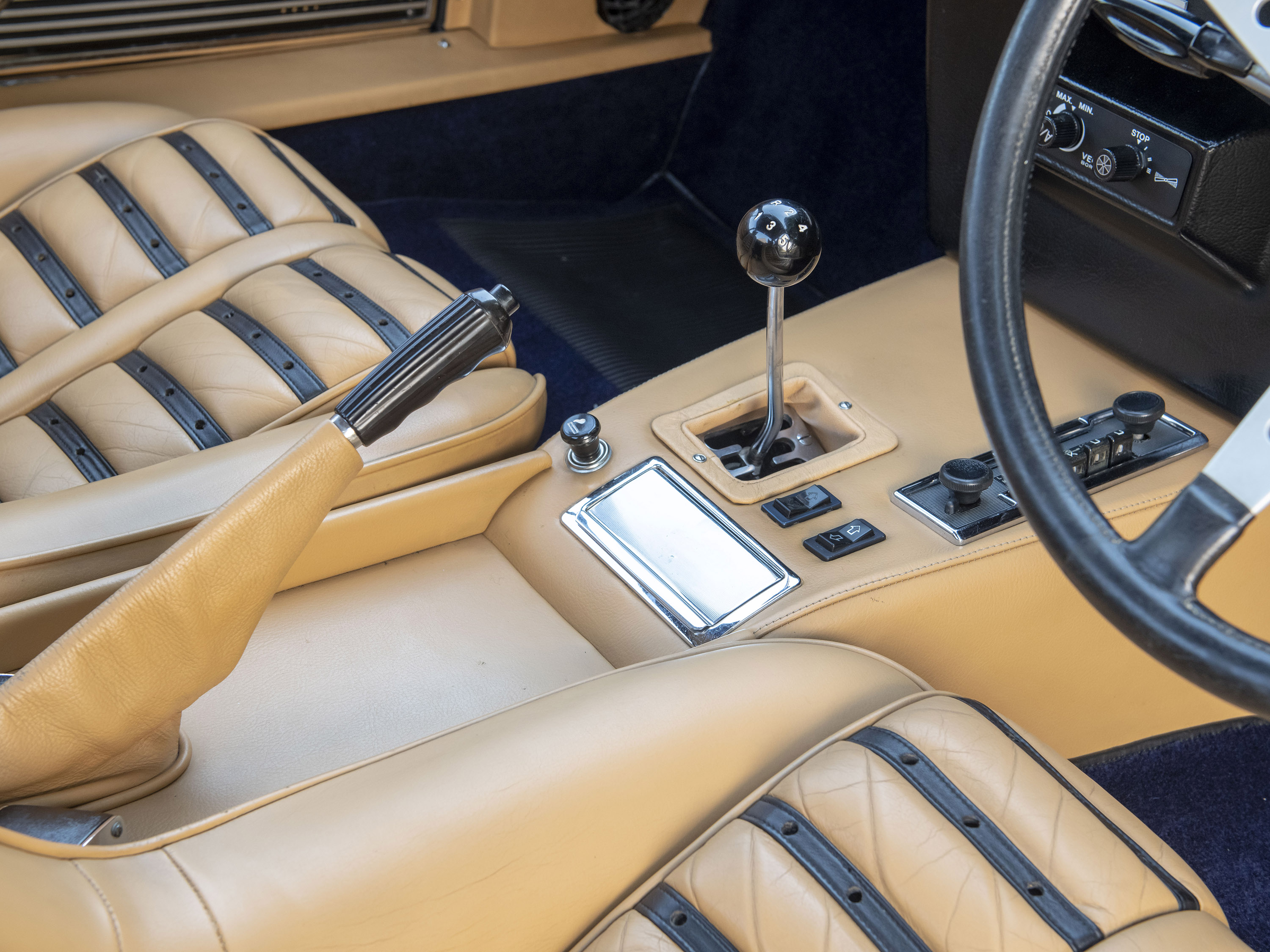 1971 FERRARI 365 GTB/4 DAYTONA, 15/20