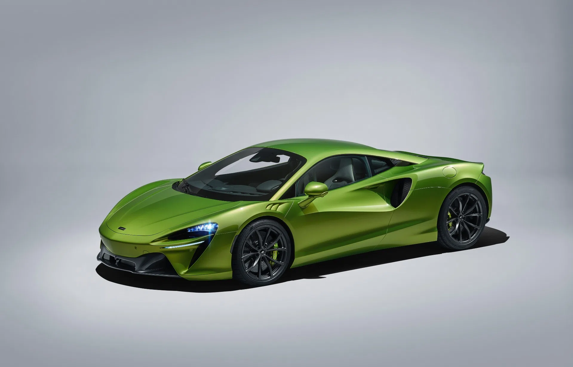 2023 McLaren Artura for sale, exterior