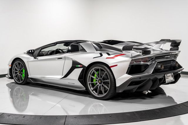 2020 Lamborghini Aventador SVJ Roadster, 4/19