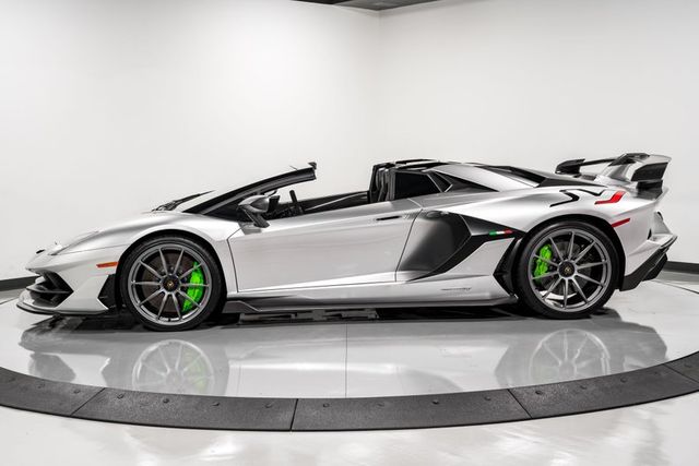 2020 Lamborghini Aventador SVJ Roadster, 5/19