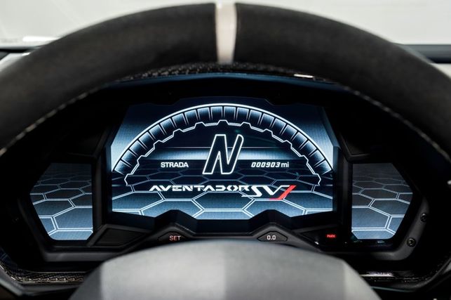 2020 Lamborghini Aventador SVJ Roadster, 13/19