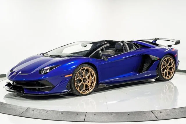2020 Lamborghini Aventador SVJ Roadster for sale, exterior, Blu Sideris