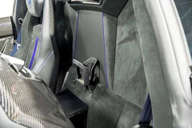 2020 Lamborghini Aventador SVJ Roadster interior, seats, Nero Cosmus