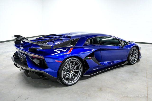 2020 Lamborghini Aventador SVJ Coupe, 2/20