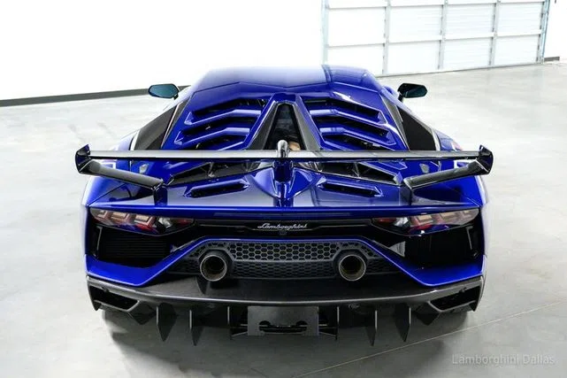 2020 Lamborghini Aventador SVJ Coupe for sale, exterior, Blu Nereid