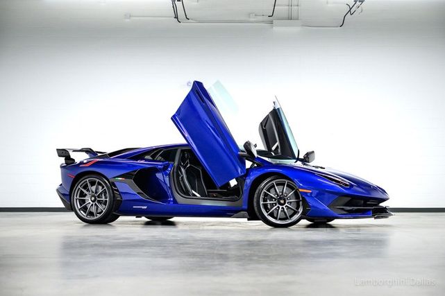 2020 Lamborghini Aventador SVJ Coupe, 8/20