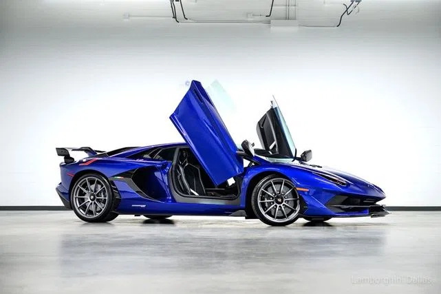 2020 Lamborghini Aventador SVJ Coupe for sale, exterior, Blu Nereid