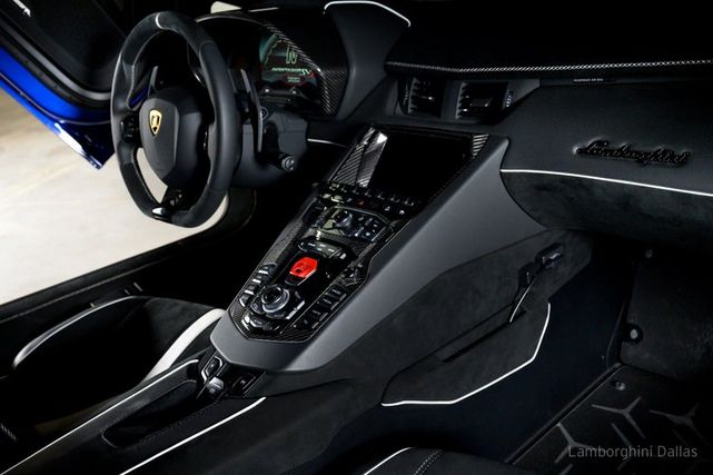 2020 Lamborghini Aventador SVJ Coupe, 12/20