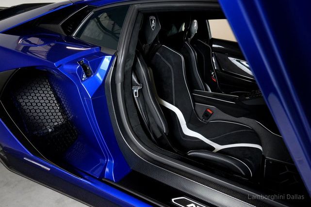 2020 Lamborghini Aventador SVJ Coupe, 20/20