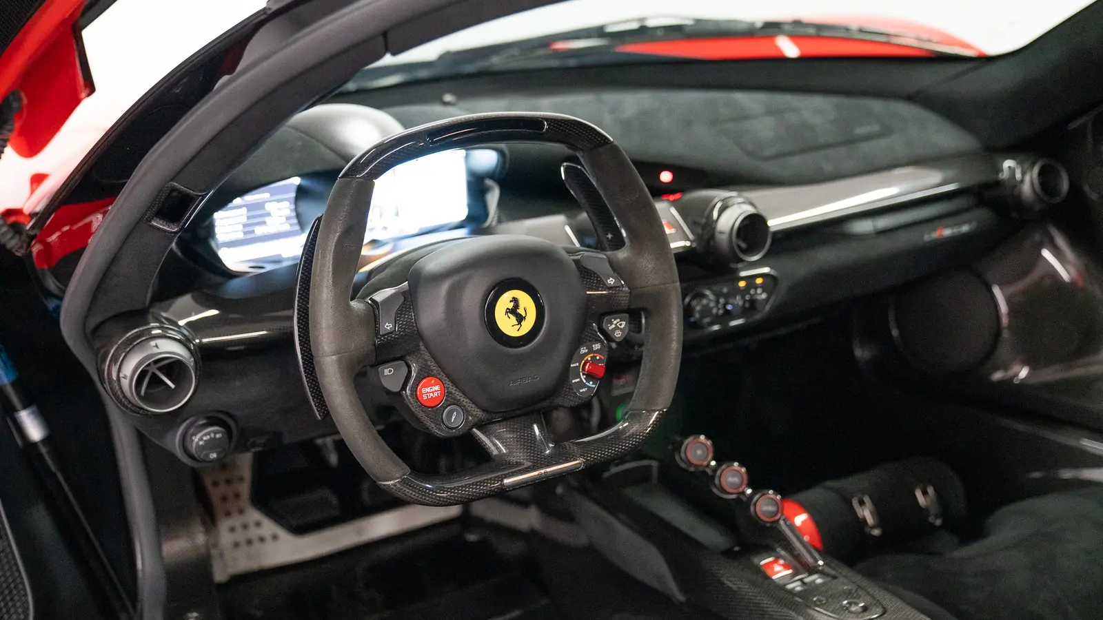 2015 Ferrari LAFERRARI, 5/20