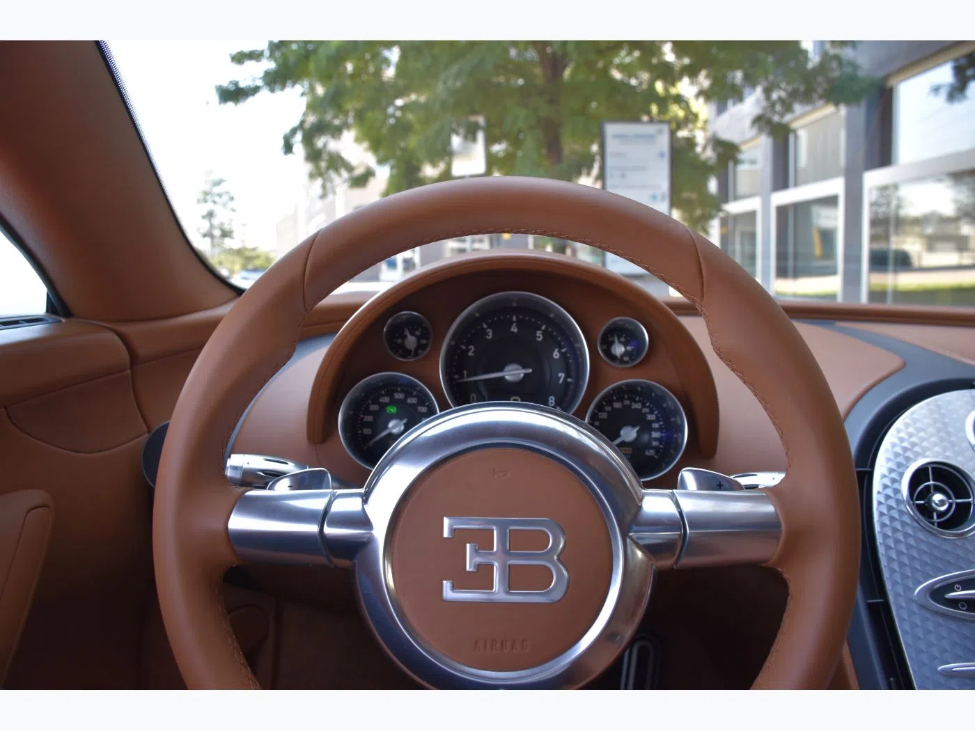 2010 Bugatti Veyron Grand Sport interior, Cuir, brun