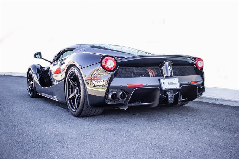 2015 Ferrari LaFerrari, 2/15