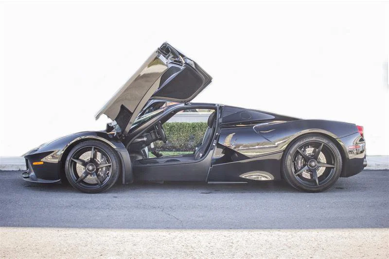 2015 Ferrari LaFerrari, 3/15