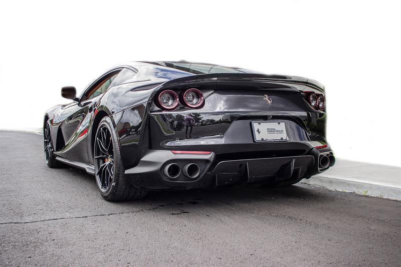 2019 Ferrari 812 Superfast, 2/15