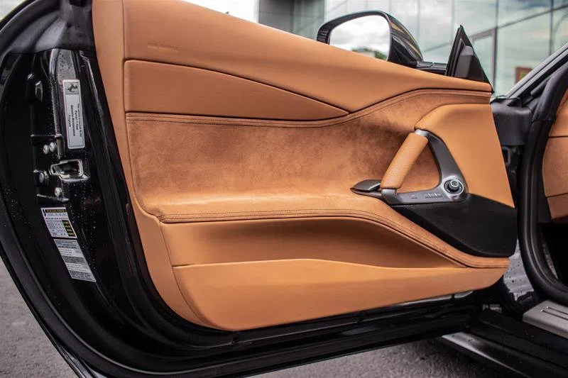 2019 Ferrari 812 Superfast interior, door panel, CUOIO