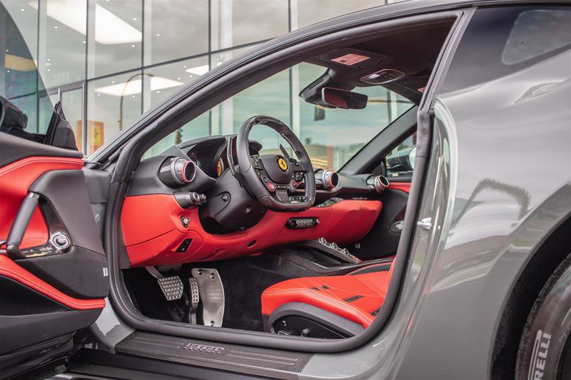 2020 Ferrari 812 Superfast, 4/17