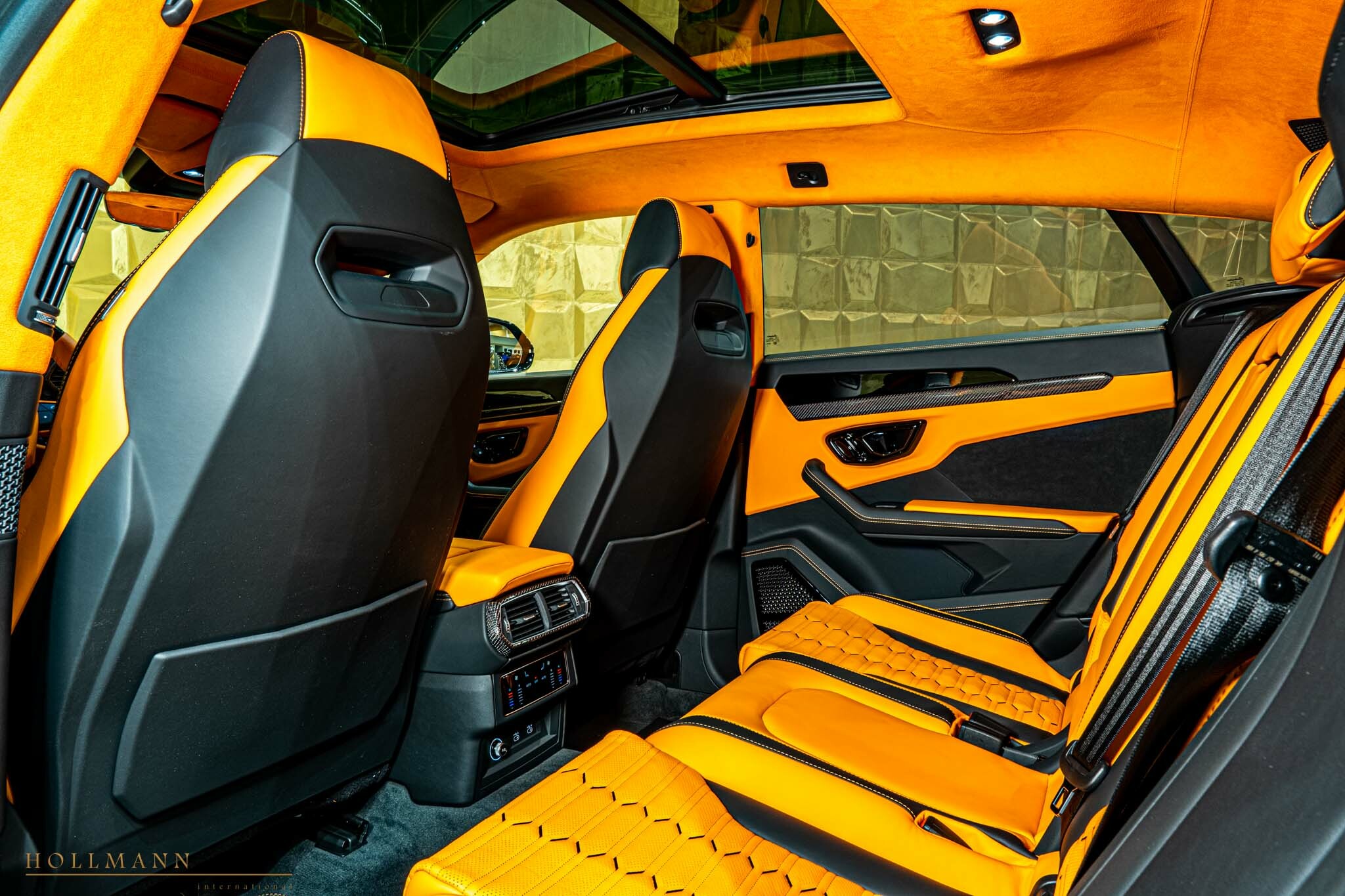 2022 Lamborghini Urus by NOVITEC, 6/20
