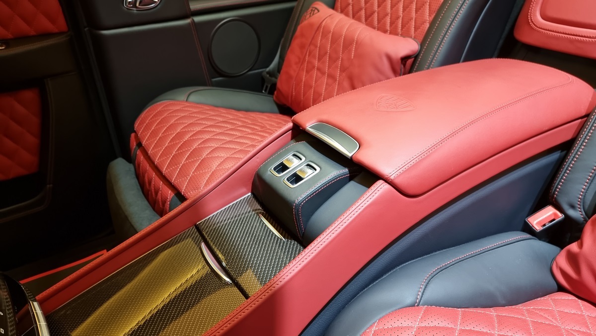 2018 Mercedes-Maybach G650 Landaulet, 21/24