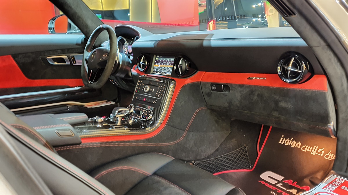 2014 Mercedes-Benz SLS AMG Black Series, 2/20