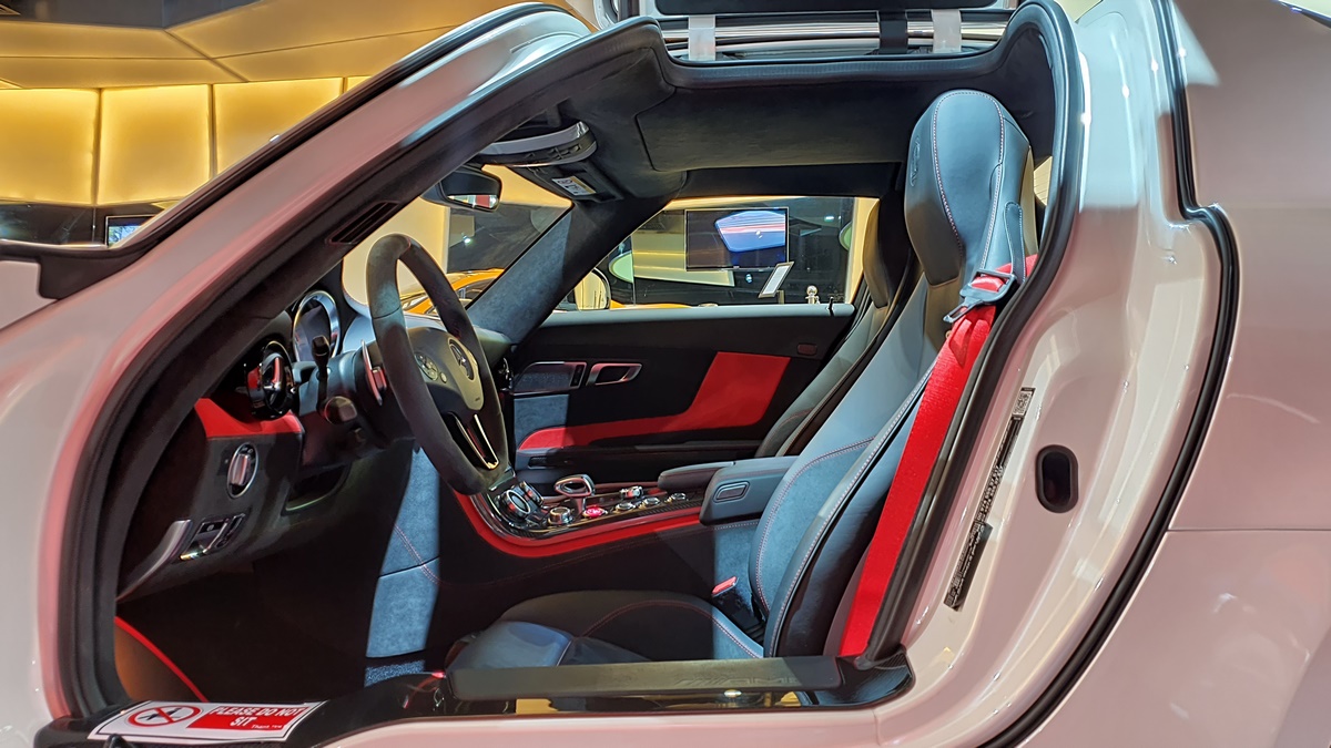 2014 Mercedes-Benz SLS AMG Black Series, 12/20