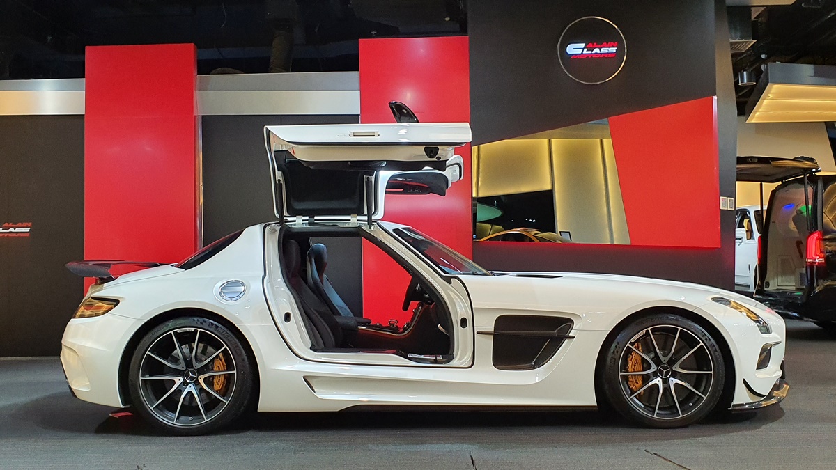 2014 Mercedes-Benz SLS AMG Black Series, 15/20